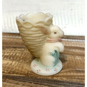 Vintage 1995 Fenton Burmese Satin Glass Hand Painted Bunny Rabbit Signed 3.25"